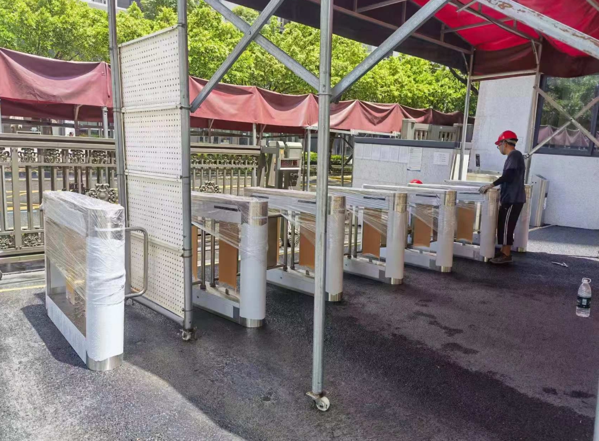 深圳实验学校校园接送管理